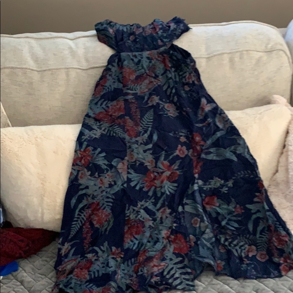 Lulus lg dress